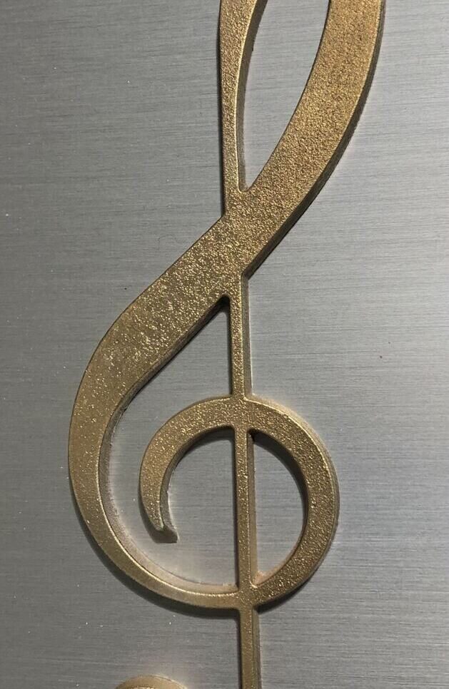 Notenschlüssel in Bronze oder ......